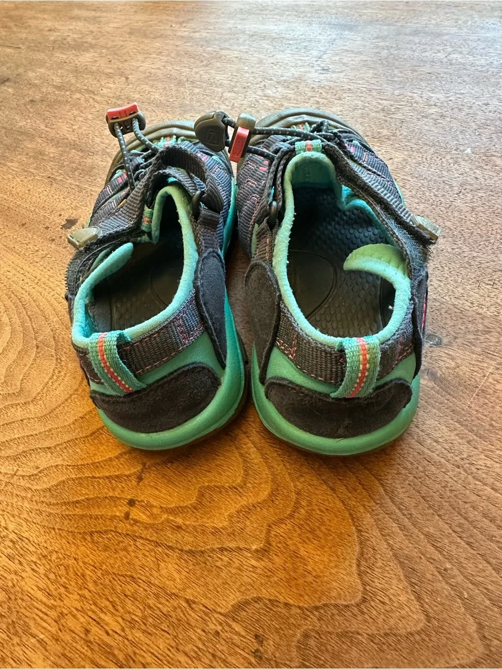 Keens- Kids size 1 - Outdoor waterproof Sandals - Navy, Teal & Pink